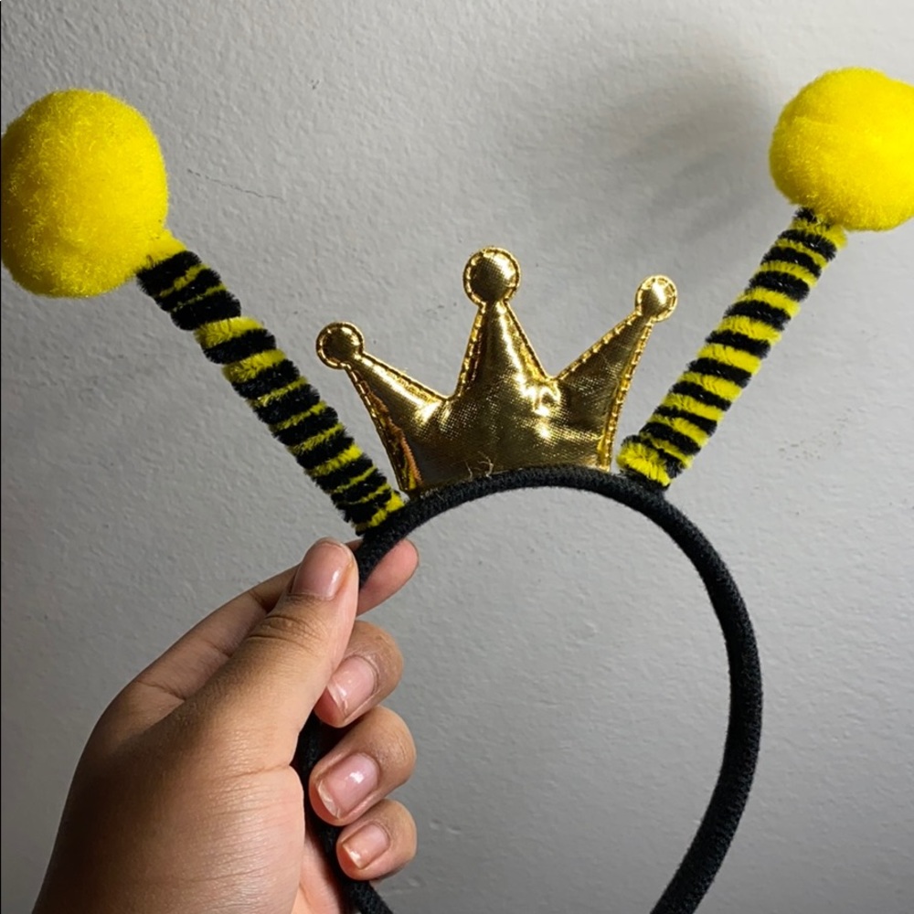 Queen 👑 bee 🐝 headband